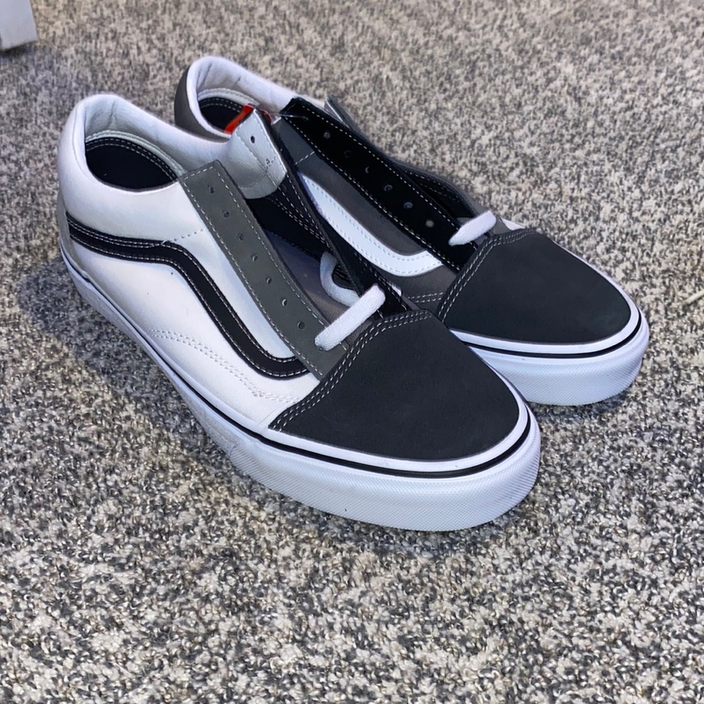 Brand new vans old skool
